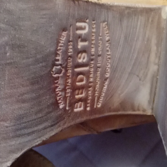 Womens Boots !! - Picture 6 of 6